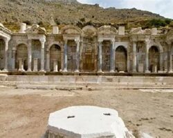 Anatolia'nın Kalbinde: Gordion Antik Kenti ve Tarihin İzlerini Takip Etmek
