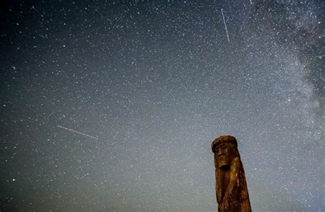 Gökyüzü Gösterisi: Perseid Meteor Yağmuru'nun Müthiş Görüntüleri ve Etkileyici Hikayeleri